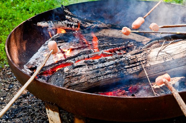 marshmallows-ueber-feuerschale Feuerschale